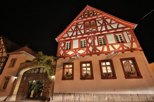 Kallstadt Hotel | Weinhaus Henninger