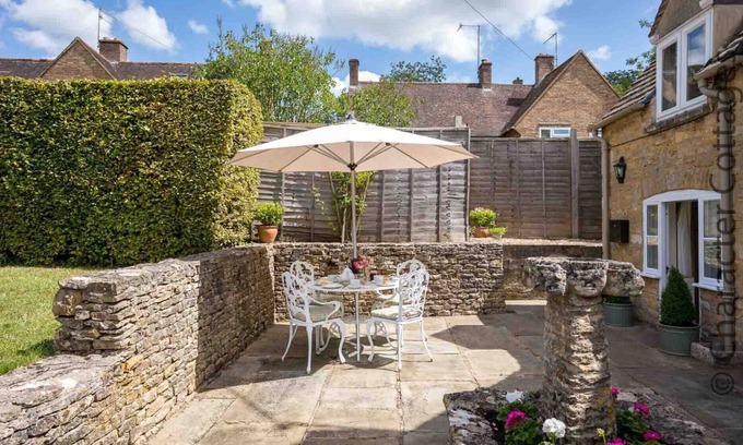 Bourton Cabaña | Weir Cottage