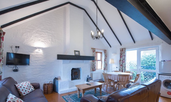 Bushmills Cabaña | Weirs Snout: 3BD Cottage