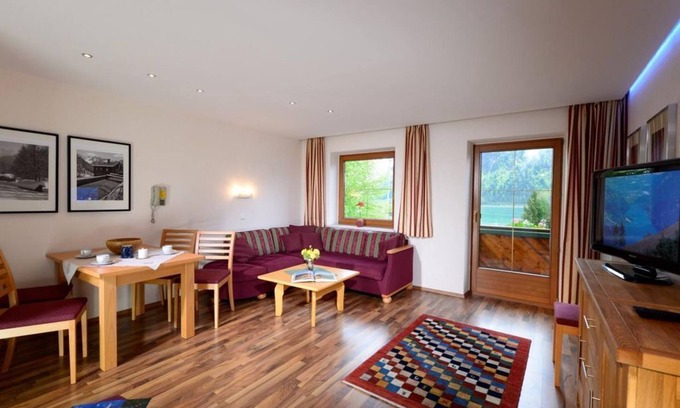 Buchau Apartamento | Weissenbach - Apartments Antares