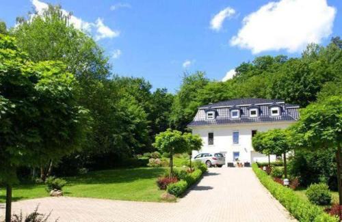 Bad Suderode Apartamento | Weisses-Haus-am-Kurpark-Fewo-Bergblick