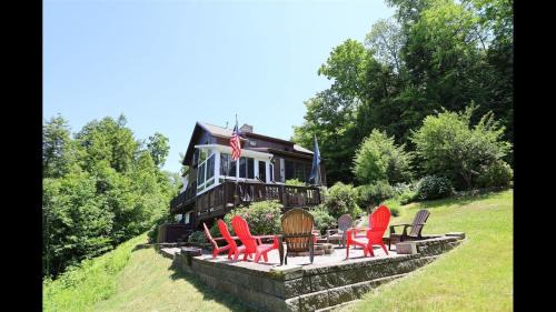 Thornton Casa | Welch View 68, T