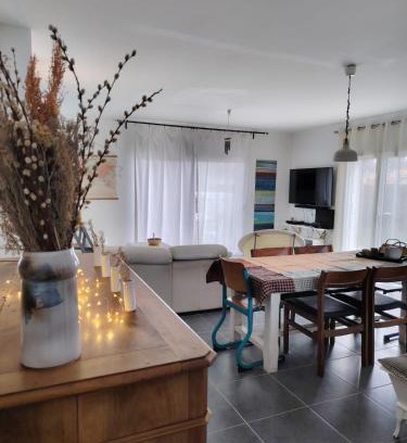 Moutiers-les-Mauxfaits Casa | Welcome to Najat's