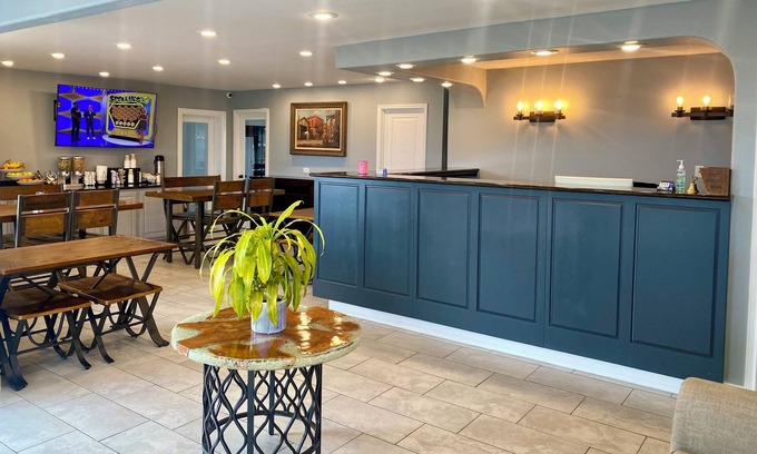 Eagle Pass Hotel | Welcome Inn