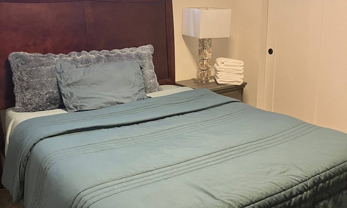 South Tacoma Casa | Welcome to 1-bedroom in Tacoma with WiFi