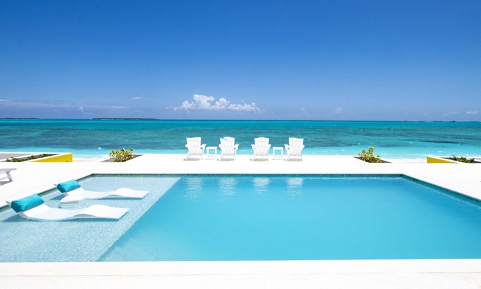 Great Exuma Casa | Welcome to 2Hoty your Exuma beachfront luxury vacation home