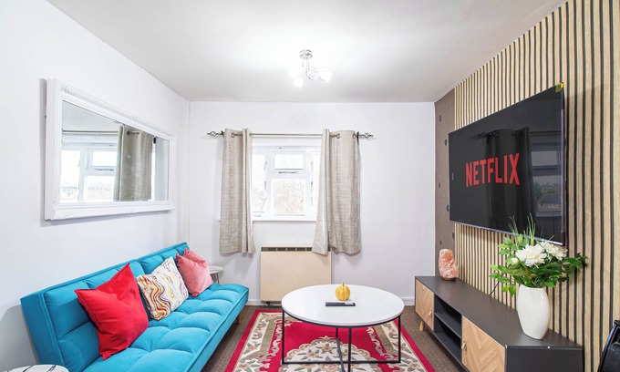 Sheffield Apartamento | Welcome to Agape Apartment! Family- Friendly. CALLED HOME AWAY FROM HOME