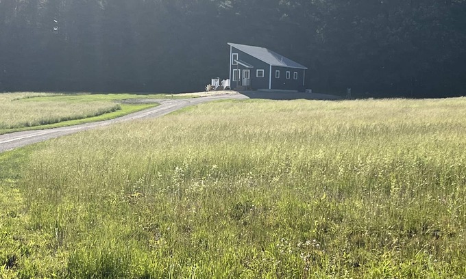 Searsmont Casa | Welcome to Alva’s Retreat located in the heart of Mid-Coast Maine
