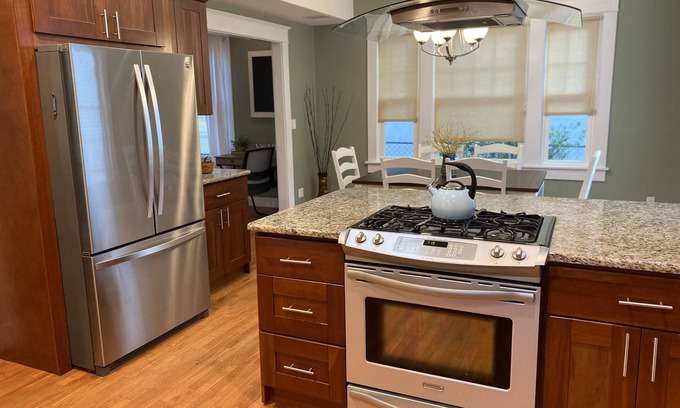 Elizabeth City Casa | Welcome to "Anchors Away"