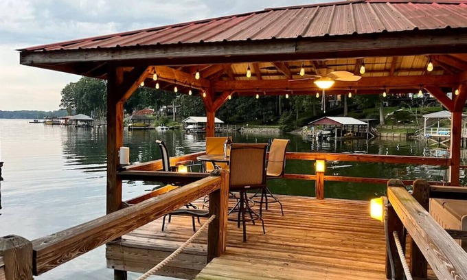 Lake Norman of Catawba Casa | Welcome to Angler's Cove
