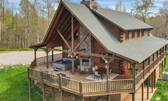 Sugar Grove Cabina | Hermosa Logia en Hocking Hills