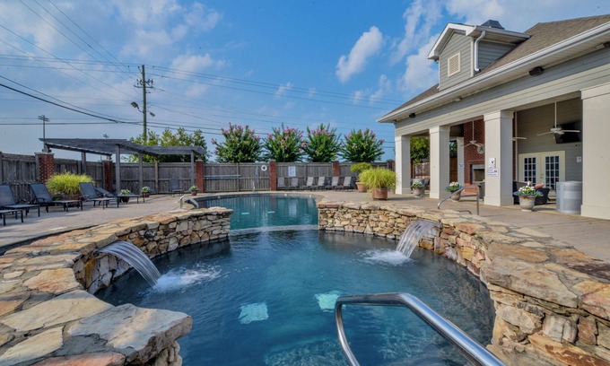 Tuscaloosa Condominio | Welcome to Bama Bliss!