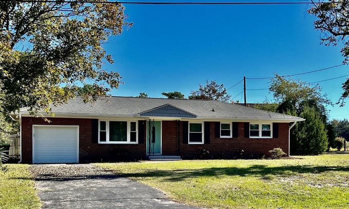 Boiling Spring Lakes Casa | Welcome to Beach Bound!