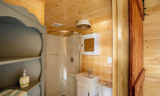 Hammondsport Cabina | Welcome to Camp Waneta.