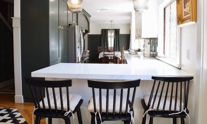 Bassett Casa | Welcome to Casa Milavidy – a historic Craftsman-style home with modern amenities