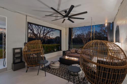 Haines City Casa | Welcome to Casa Tallman - Your Exclusive 3-Acre Private Retreat