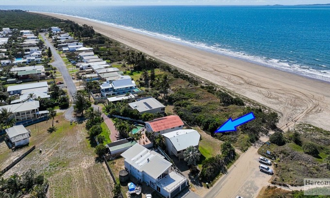 Farnborough Casa | Yeppoon Hinz On The Beach - perfect beach holiday destination