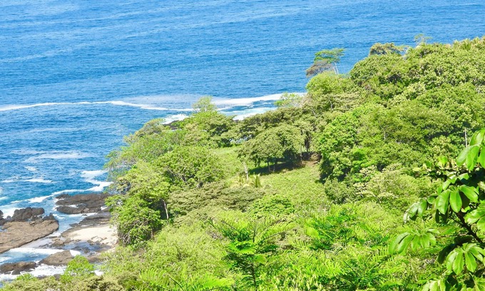 Sámara Casa | Welcome to Imagina where you will find yourself nestled between jungle and ocean