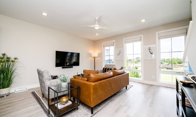 Saint Joseph Casa | Welcome to "It's a Shore Thing"- Your Serene Waterfront Haven!