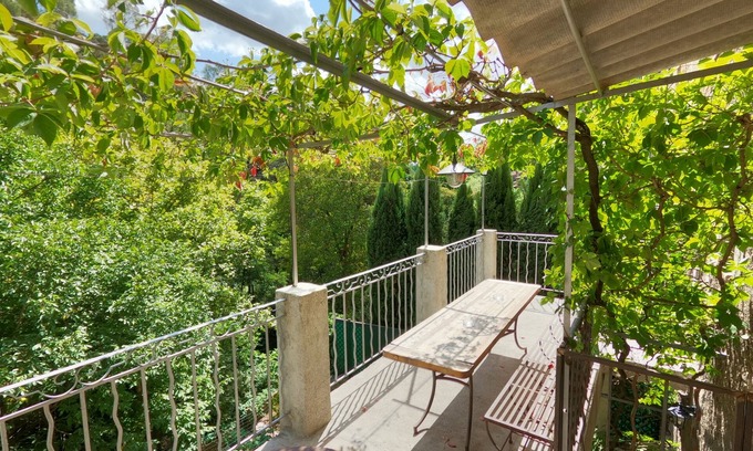Entrecasteaux Casa | Welcome to Lougissoun, group gîte in the heart of Provence