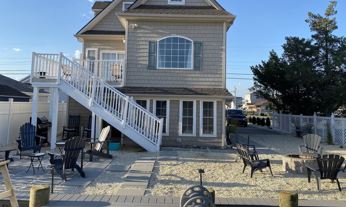 Mystic Island Casa | Welcome to Mystic Cove! Beautiful waterfront home!