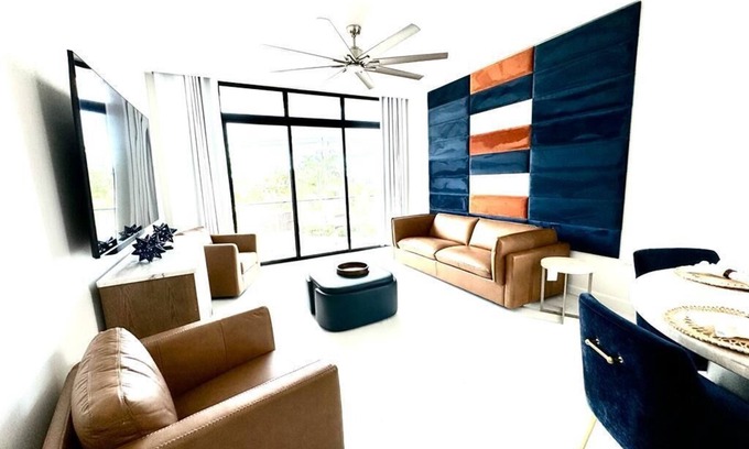 Reading Villa | Welcome to Nautical Homes Paradise 2