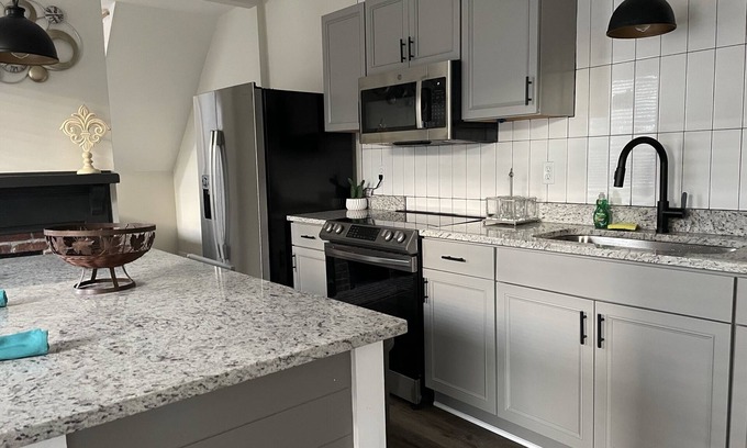 Porterdale Casa | Welcome to our beautiful home in the historic town of Porterdale.