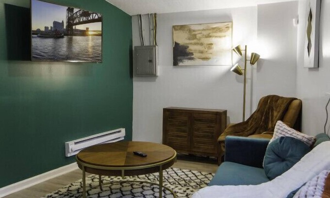 Little Italy Apartamento | Welcome to our Little Italy gem!