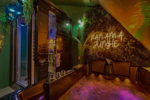 Petit-Ivry Apartamento | Welcome to Panama Jungle/Jacuzzi