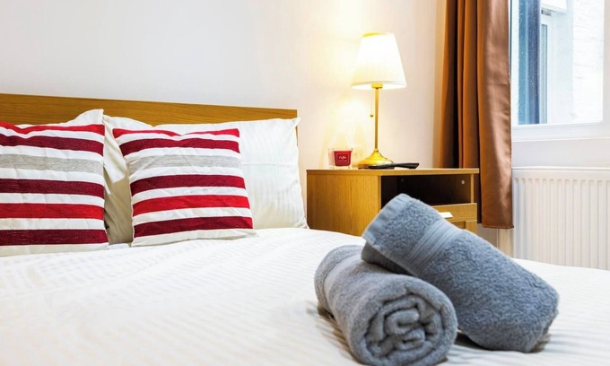 West Kensington Apartamento | Welcome to Plotseeker’s 3 Bed 3 Bathroom Flat in Kensington B