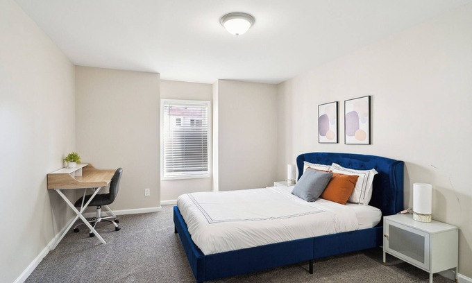 East Point Apartamento | Welcome to Properties by Preston, in College Park, GA