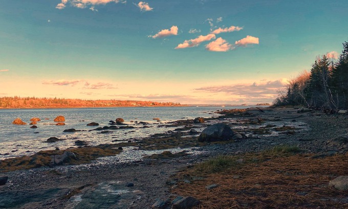 Brooklin Casa | Welcome to Puffin Rock! Oceanfront on Herrick Bay, Brooklin Maine