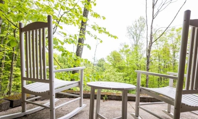 Black Creek Casa | Welcome to Rosebud Retreat!