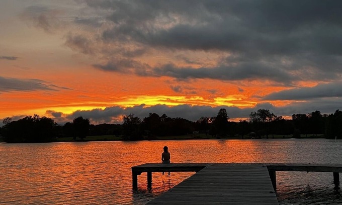 Dayton Casa | Welcome to Sunset Escape at the Lake! Private Dock, All Seasons Deck and More!