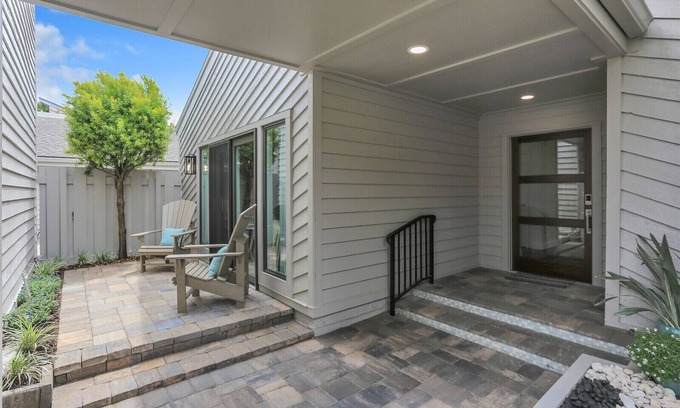 Sawgrass Casa | Welcome to The Greens @ Sawgrass Country Club. Upscale resort living.