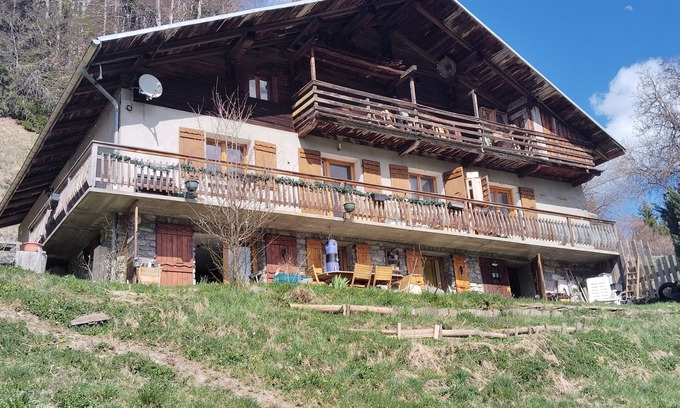 La Giettaz Apartamento | Welcome to the Gîte "Chez Jeanne" located in a beautiful corner of paradise!