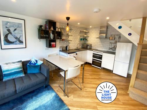 Southampton Apartamento | Welcome to The Light House a tranquil city retreat.