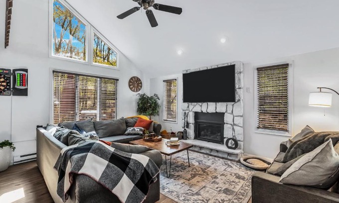 Albrightsville Casa | Welcome to The Mountain Escape!