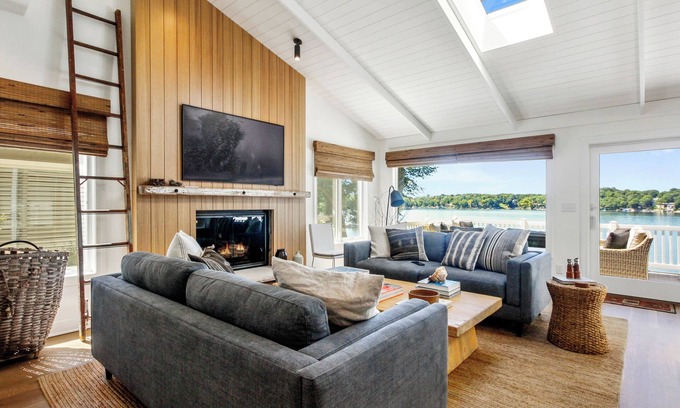 Lauderdale Lakes Casa | Welcome to The Robin!