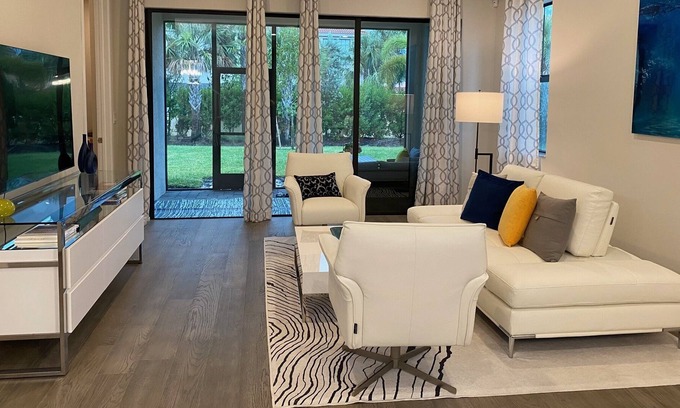 Rural Estates Villa | Welcome to this brand new exquisitely furnished Vila with a community pool & spa