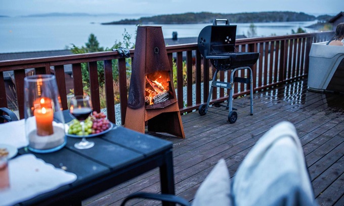 Hervik Casa | Alojamiento de 5 habitaciones en Nedstrand