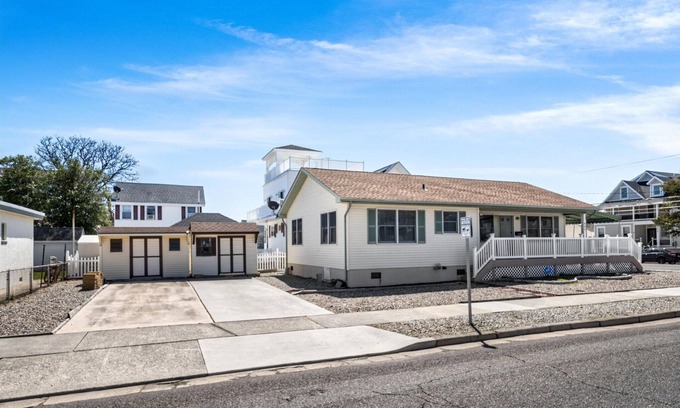 North Wildwood Cabaña | Welcome to this wonderful ranch style rental!