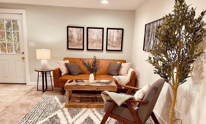 Clinton Cabaña | Welcome to Whidbey's Bluff Cottage!