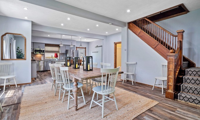 Geneva Casa | Welcome To Wine Country - Relaxed Luxury!