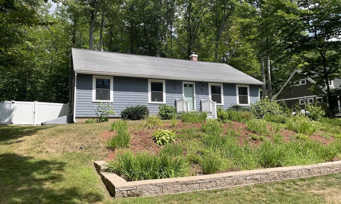 Wolfeboro Casa | Welcome to Wolfeboro! Enjoy staying in the Oldest Summer Resort In America!