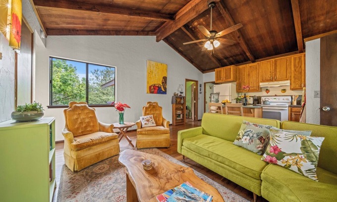 Keaau Casa | Welcome to your Hale Away From Home!
