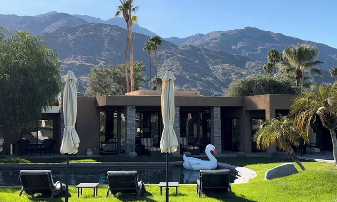 Indian Canyon Casa | Welcome To Your Magnificent Luxurious Desert Oasis