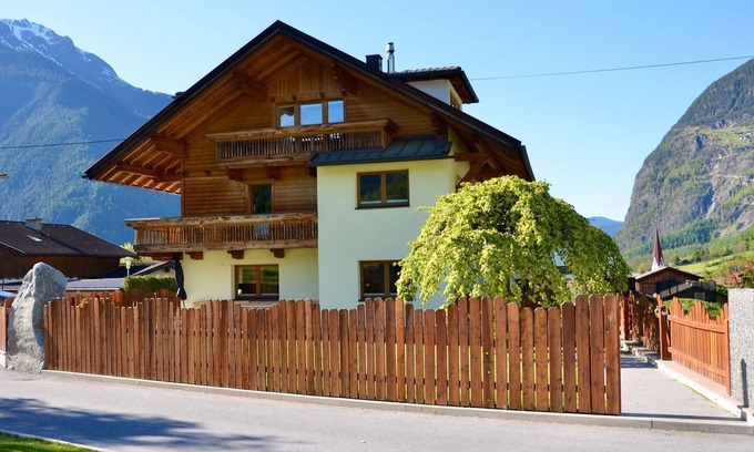 Umhausen Apartamento | Acogedor apartamento en Umhausen con terraza