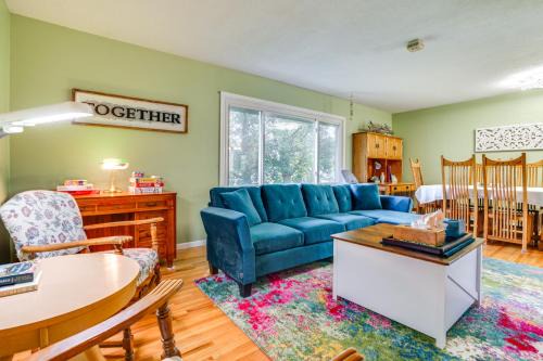Cottage Grove Casa | Welcoming Cottage Grove Home with Yard