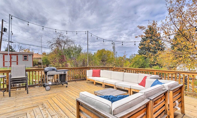 Bel Aire Casa | Welcoming Home w/ Grill, 5 Mi to Dtwn Denver!